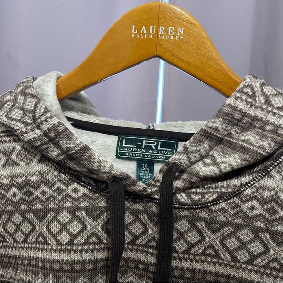 Patterned Tan Hoodie - Picture 4 of 8